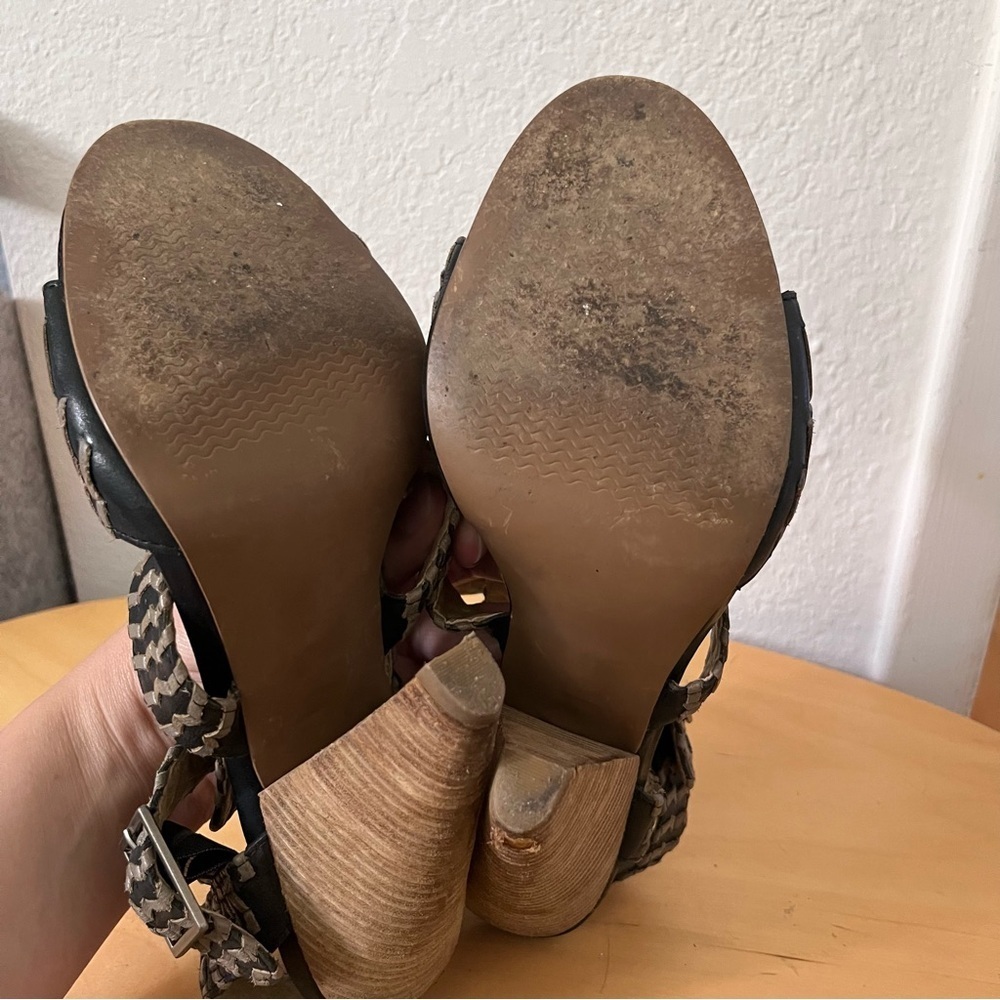 Trouve Heeled Leather Sandal Black Tan Size 10 - Picture 9 of 13
